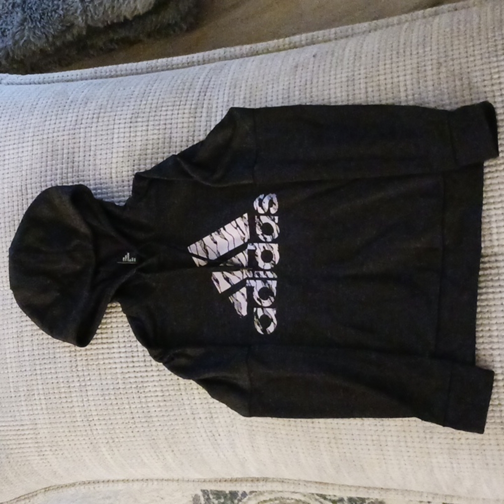 Adidas Sweatshirt